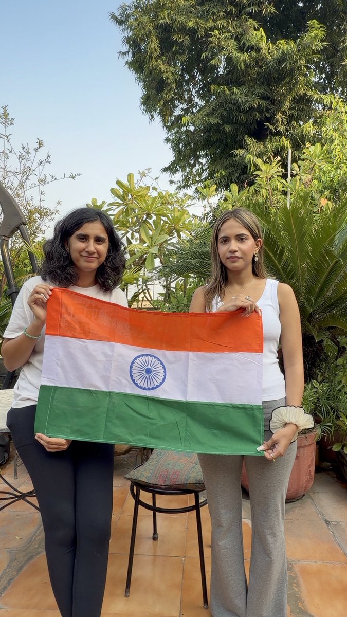 Post a picture of yourself holding a tiranga to show solidarity with Saurav Das & Ashutosh Ranka
