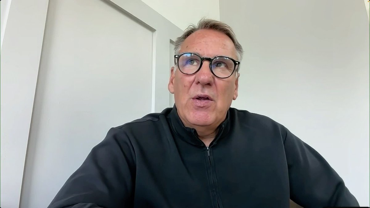 "He's not ripping it up himself." Paul Merson believes Manchester United Director of football Jason Wilcox isn't wholly to blame following Lisandro Martinez's comments criticising the club's transfer strategy 🔴