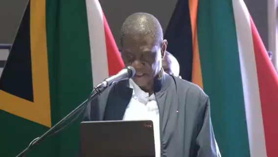 🎥 Deputy President Paul Mashatile calls for affordable electricity and water including more opportunities for young people and the protection of existing jobs. Addressing FEDUSA’s Eighth National Congress, he stresses that a fair transition to a sustainable economy must include everyone, backed by action. #GovZAUpdates #FEDUSAcongress2026