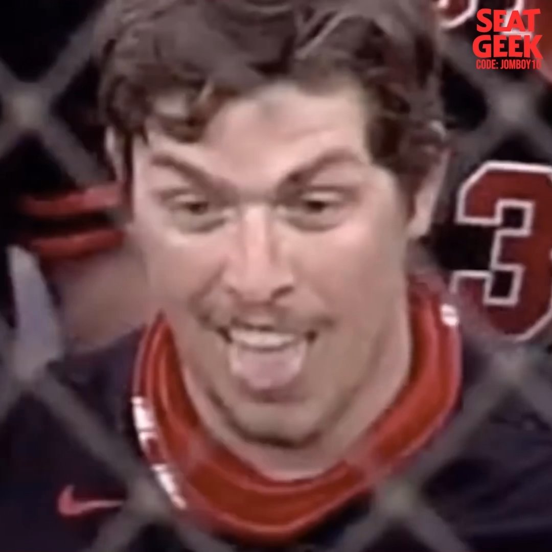 Houston senior recognizes pitch and sits on it for the walk-off homer, a breakdown throwback