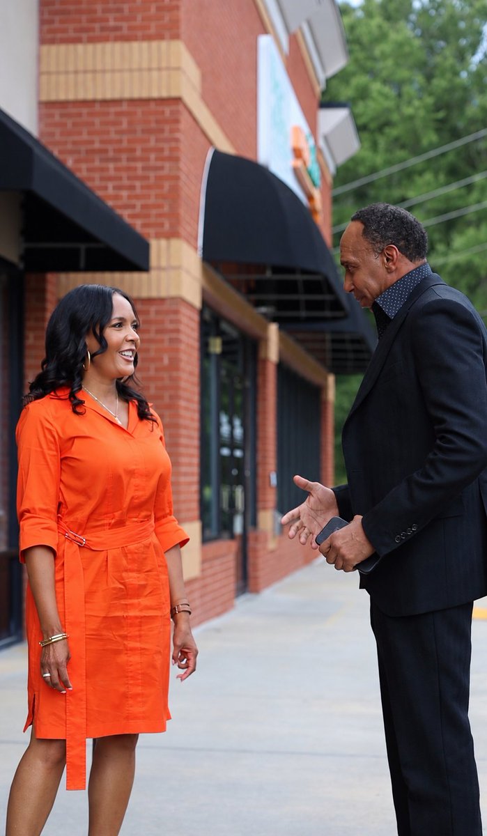 Another barbershop stop, this time to kick it with former Atlanta Mayor, Keisha Lance Bottoms, as midterm elections kickoff!