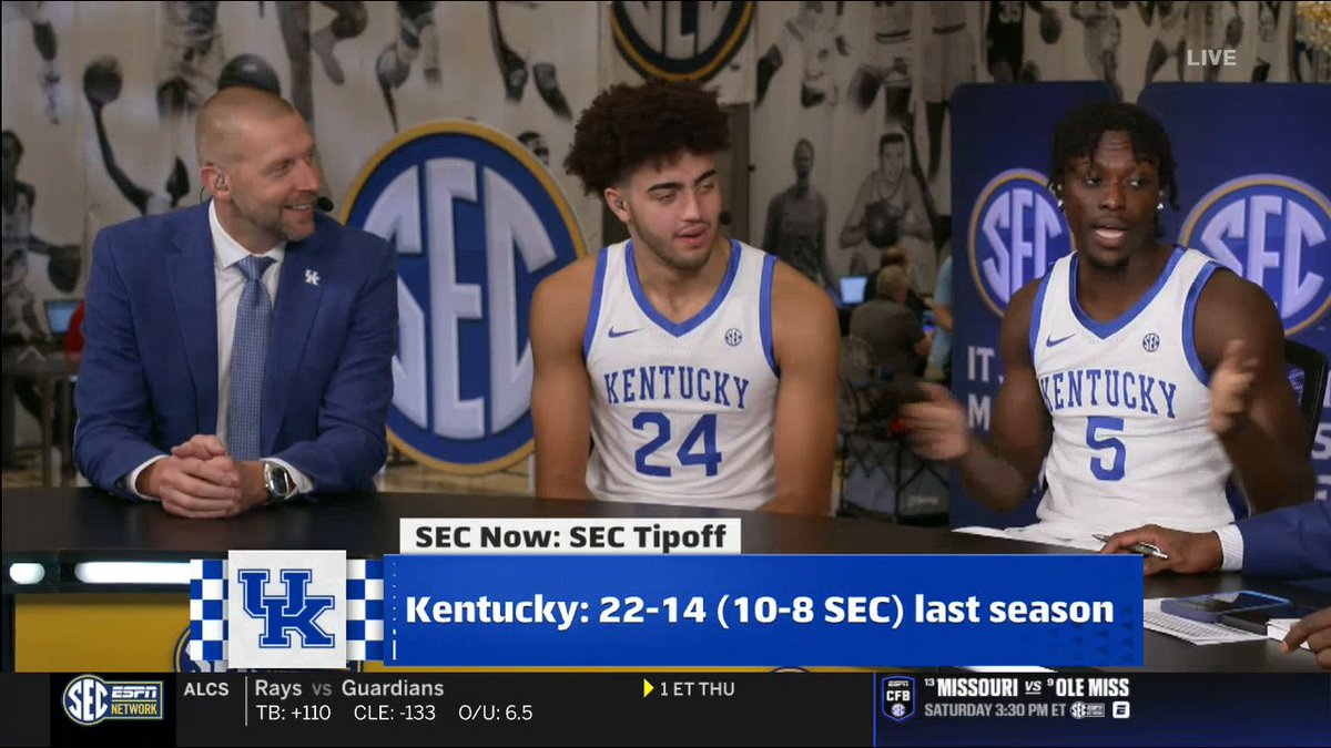 Zoom Diallo: "I'm a lambatarian right now ... I only eat lamb." Mark Pope: "That is not a real word." 😂