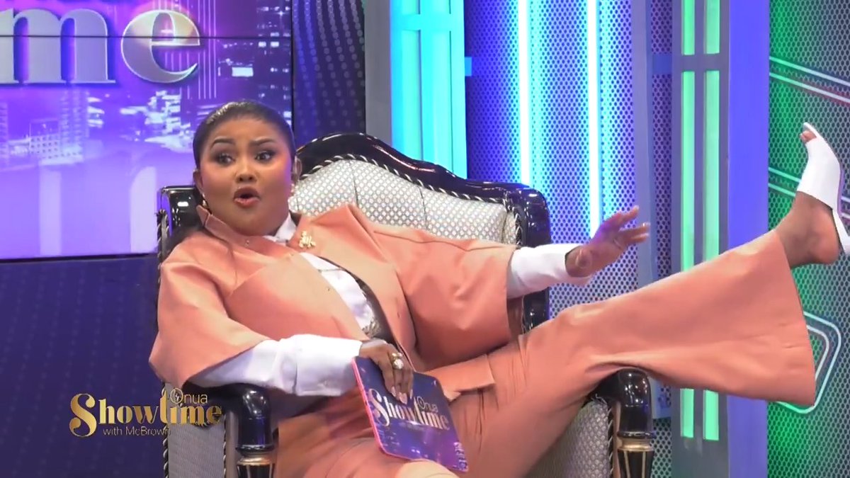 🔞😂 Ei! Are you ready for this one? Stephanie Benson is about to spill, spill and SPILL! 👀😁 From unexpected mic drops to juicy reveals, this session is giving everything we didn’t see coming Watch full video via #OnuaShowTime