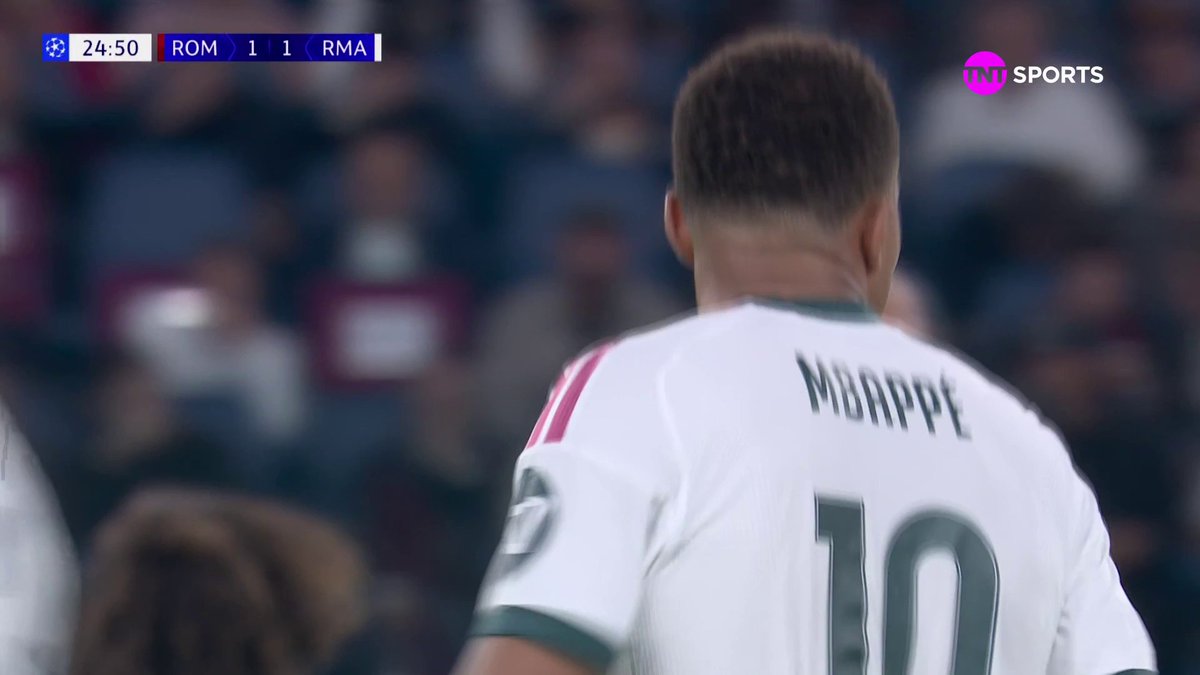 Boa tarde, Mbappé, O senhor aceita um contato de apenas um jogo na próxima terça-feira?