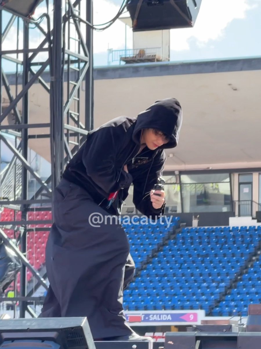 Taehyung is filming Hobi and Armys with his vlog camera