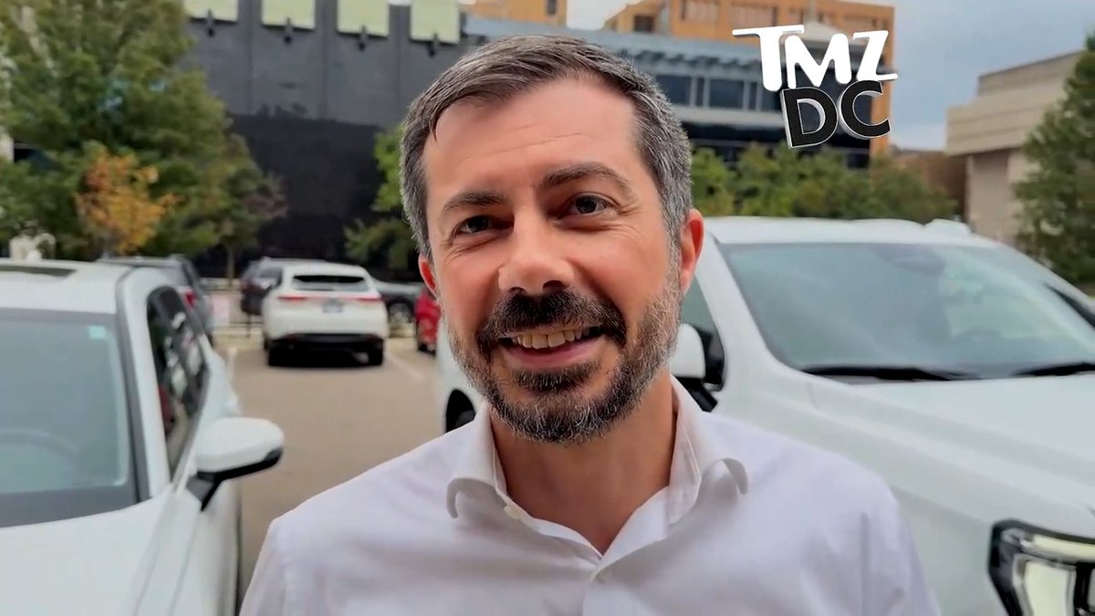 Pete Buttigieg takes a shot at Trump for checking out Sen. Jon Husted's butt. 🎥: CHARLIE COTTON Jacob Wasserman