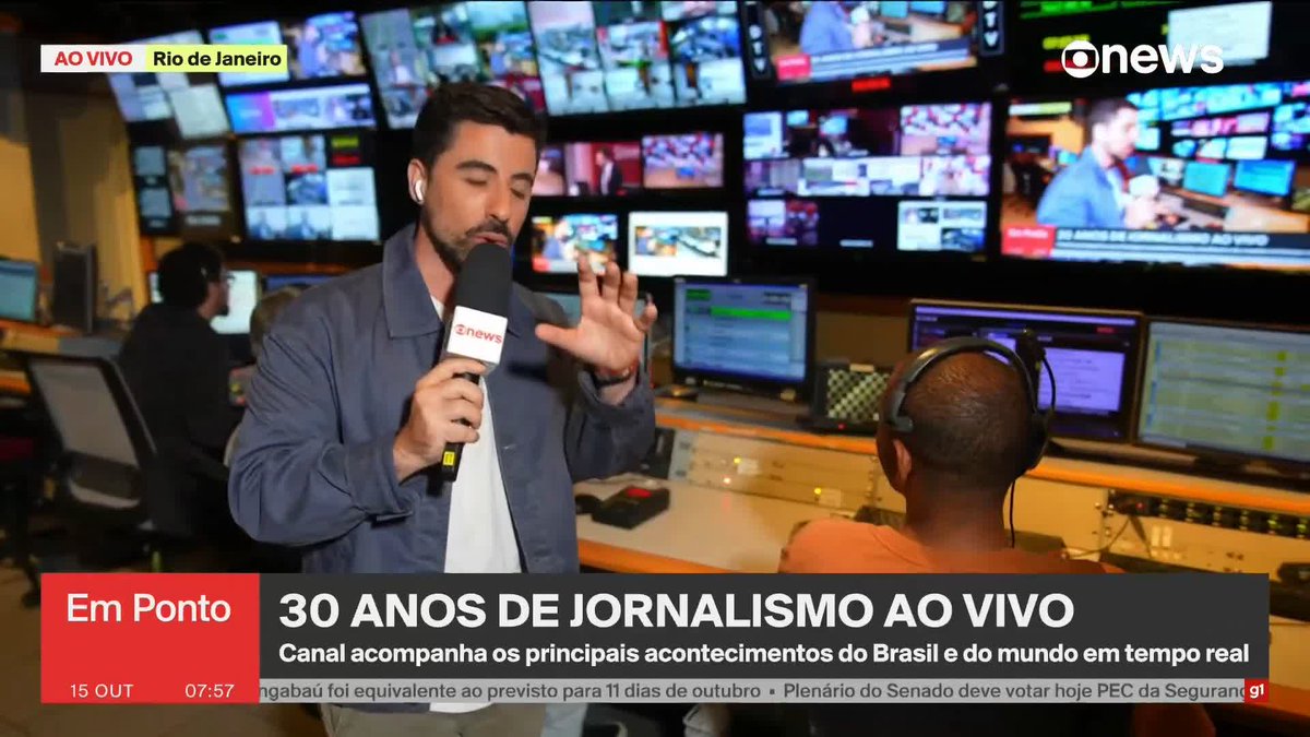 Matheus Marques mostra como funcionam os bastidores da GloboNews. Desde a passagem do TP até a escolha das imagens e textos que passam na sua tela. ➡️#GloboNewsEmPonto de segunda a sexta, às 06h30, na #GloboNews