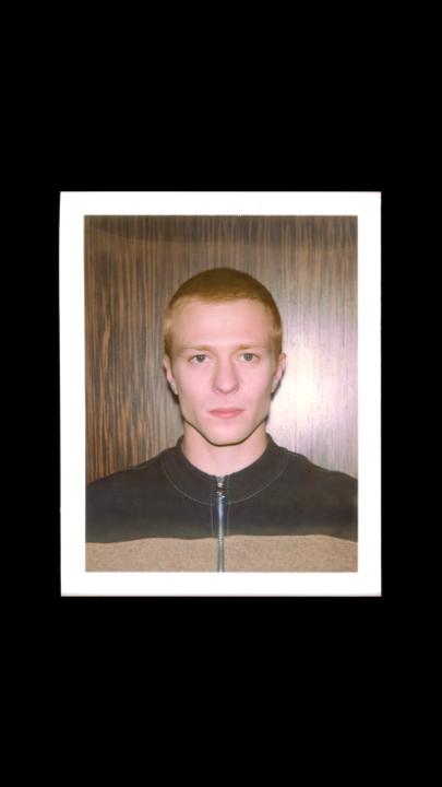 Behind-the-scenes of Ruaridh Mollica shot on peel-apart Polaroid film by linus. #VisionQuest