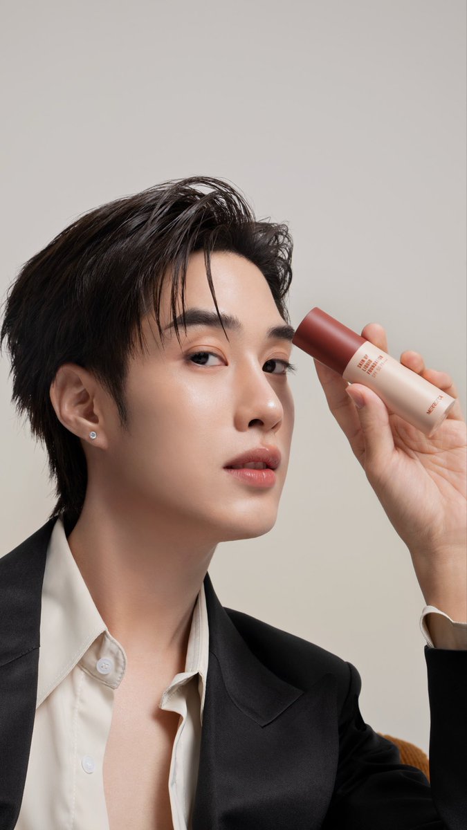 POV : เมื่อคนที่เราชอบหันมามองกล้องแบบนี้ 🫠❤️ . . . TLEFIRSTONE SKINUP #MerrezcaXTleFirstone #Merrezca #TleFirstone #MerrezcaSkinup #boyfriendmaterial