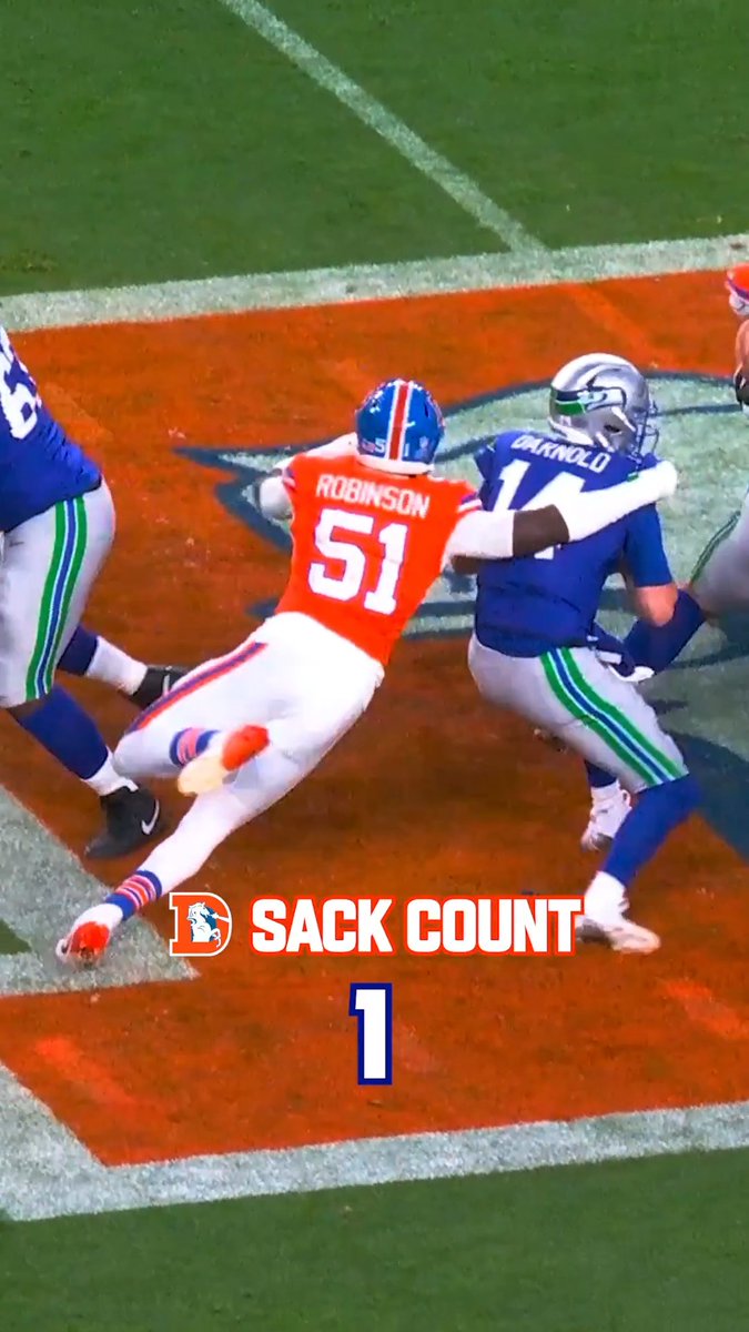The Denver Broncos defense BALLED OUT on TNF