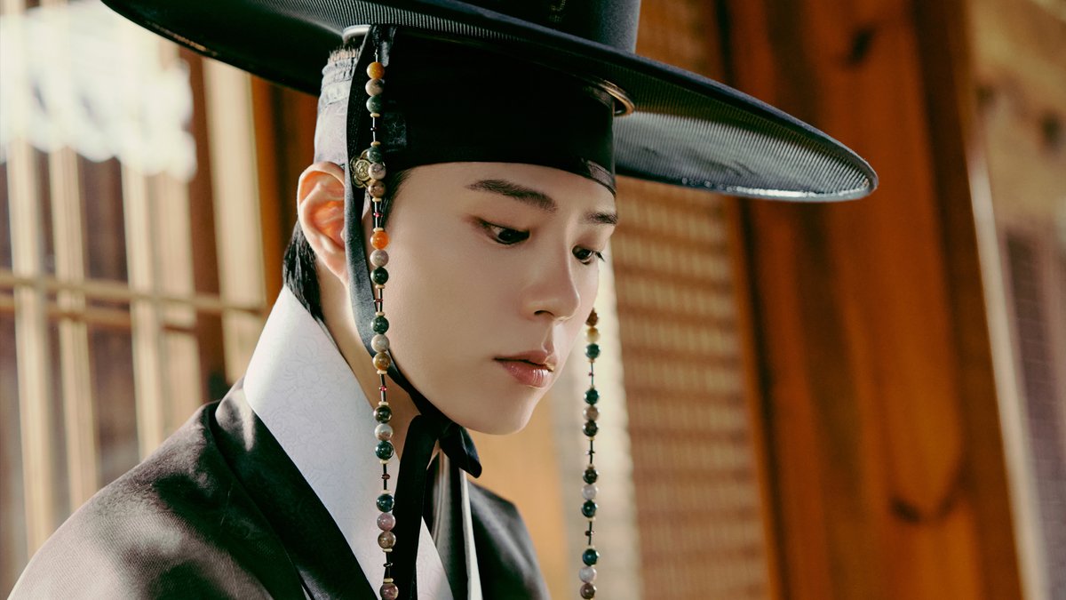 PARK BO GUM 2026 SEASON'S GREETINGS MOOD FILM #10 해보는 용기와 해내는 끈기로, 마침내 뜻을 이루는 2026년이 되기를 기원합니다. 🔗 #PARKBOGUM #박보검 #SEASONSGREETINGS #보검이륙 #THEBLACKLABEL #더블랙레이블