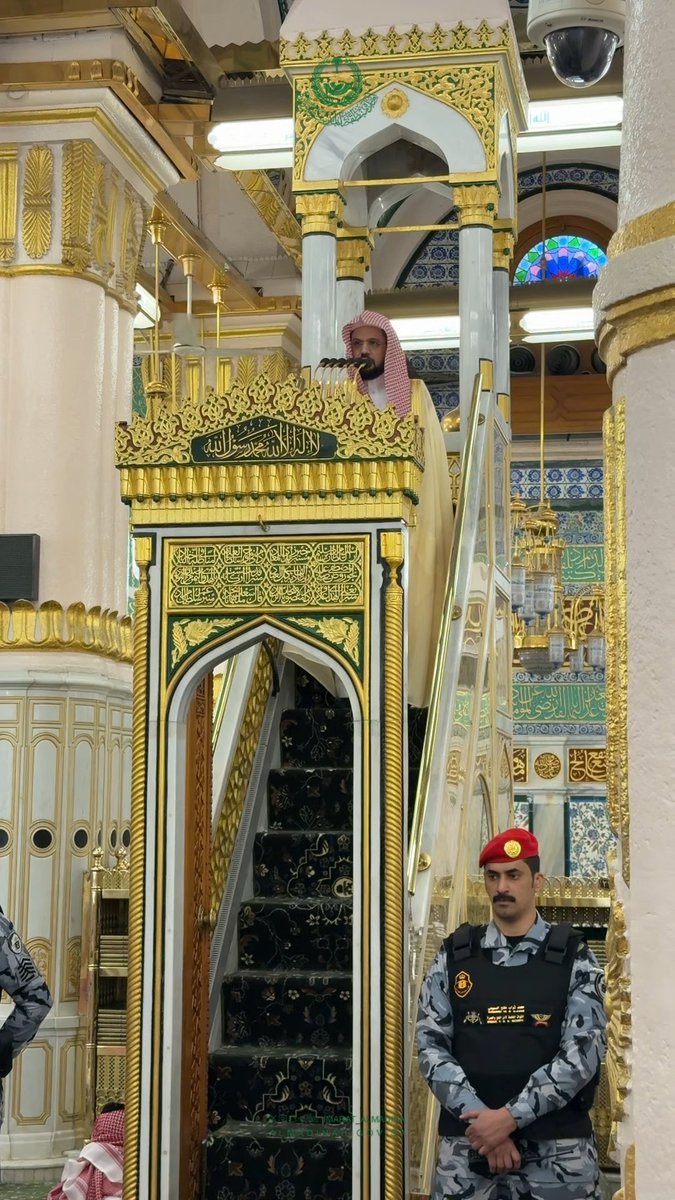عِظَم حُرمة الحرمين الشريفين، وجليلُ منزلتهما عند الله وعند رسوله ﷺ، ومكانةُ المدينتين المقدستين؛ مكة المكرمة والمدينة المنورة، جعلت منهما حرمًا آمنًا، وظلًّا وارفًا، ورحابًا آمنةً للعابدين والراكعين والساجدين، وعموم القاصدين.