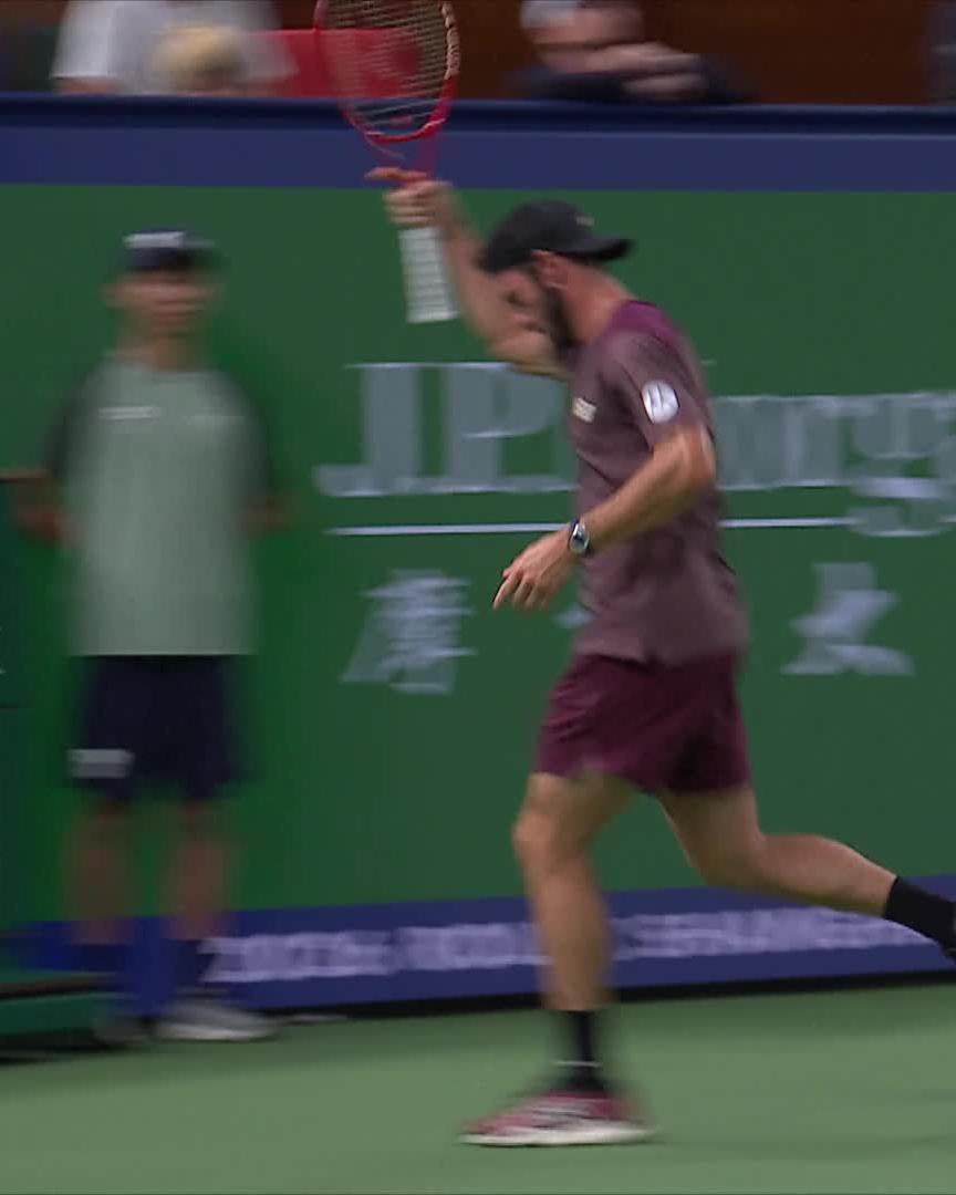 INSANE end-to-end defense 😱 Take a bow, Tommy Paul 👏 Tommy Paul #RolexShanghaiMasters