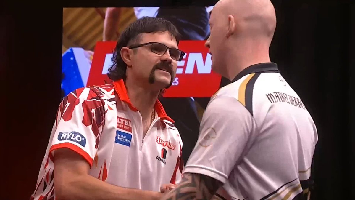 HETA ADVANCES! Damon Heta halts a late comeback from Maikel Verberk to confirm a round two clash with the reigning champion, Jonny Clayton! 📺 #ET15