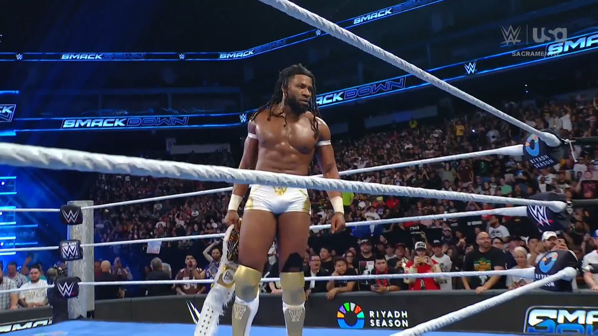 Sami Zayn may have just realized that Trick Williams does in fact have "IT." 👏