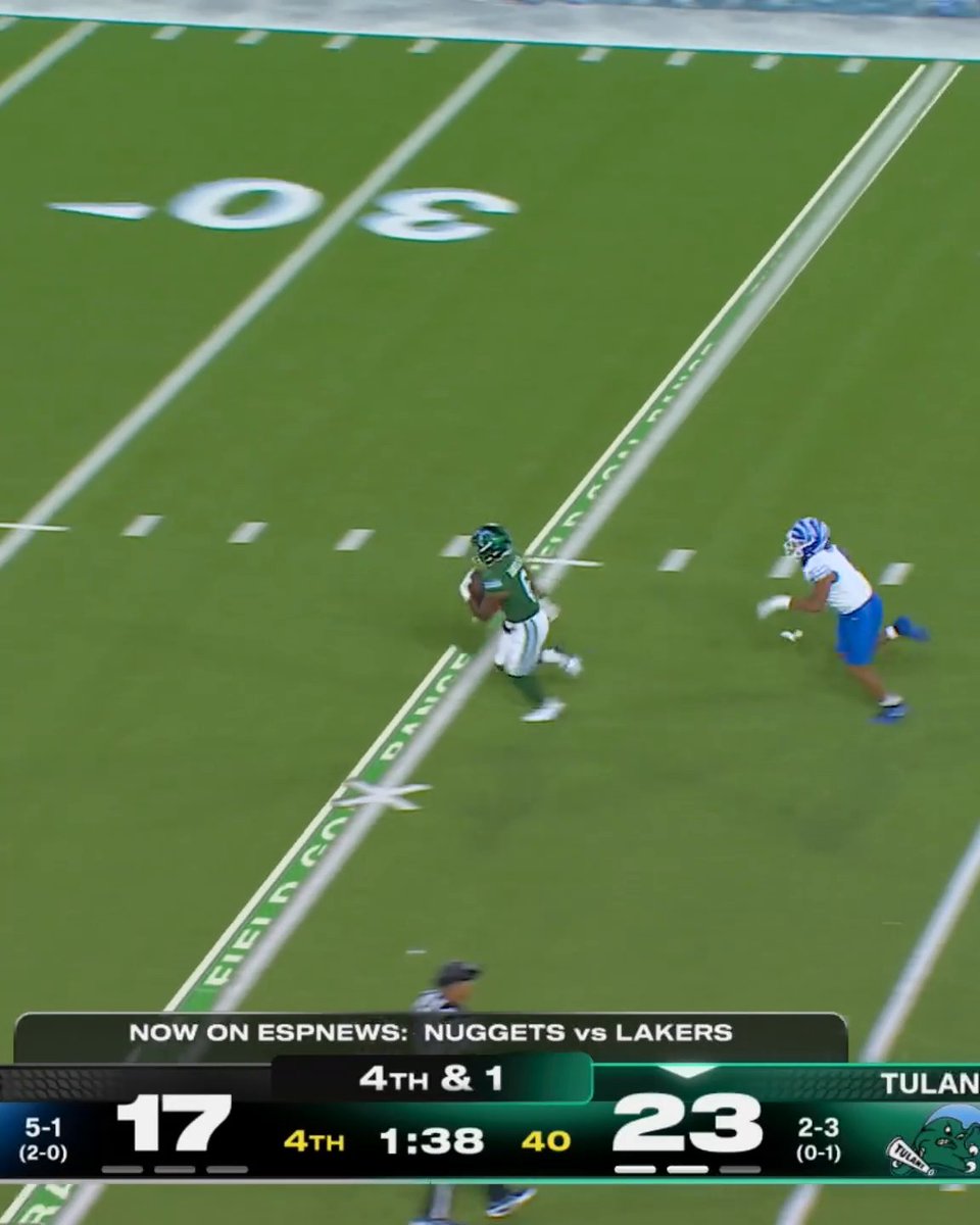 TULANE DAGGER ON 4TH AND 1 🔥