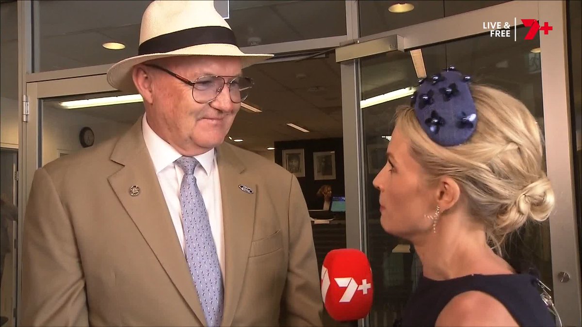 "I love the way he finished but I hate the result" 🗣️ David Hayes reacts to Ka Ying Rising's narrow defeat in The Everest 👇