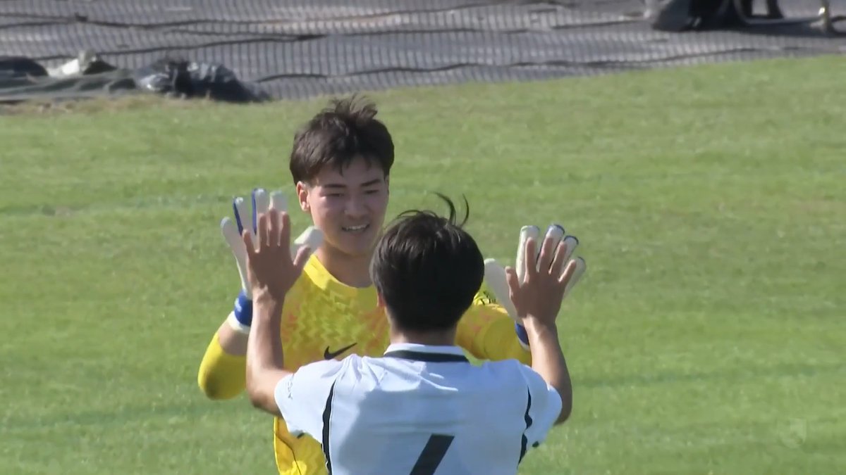 【U-21】 #レベルアッププレー by ビタブリッドジャパン ビタブリッドジャパン【公式】 U-21 Jリーグ各節でハイレベルなプレーやレベルアップを感じさせたプレーをご紹介! いいね数に応じて、クラブに強化支援金が贈呈されます👏 第5節はこちら!! #マルコムアレックス恵太 がスーパーセーブ連発でチームを救い、初のクリーンシート達成🧤 #urawareds #浦和レッズ #u21urawareds #U21浦和レッズ