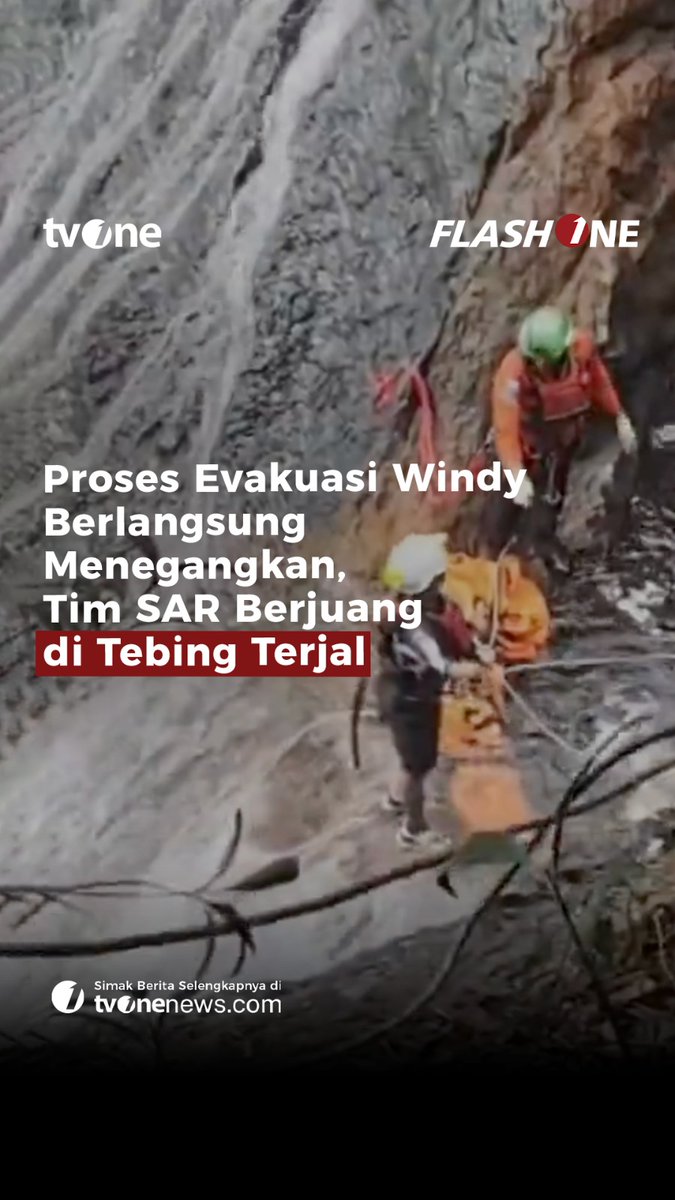 Tim SAR Gabungan menghadapi medan tebing terjal saat mengevakuasi Windy Rahma Putri (25), korban yang terjatuh di Air Terjun Robo, Lembah Harau, Sumatera Barat. Selengkapnya di video berikut ini! #ForYourInformation #CariBeritaditvOne #AirTerjunRobo #Evakuasi #FYI02 #ZA03