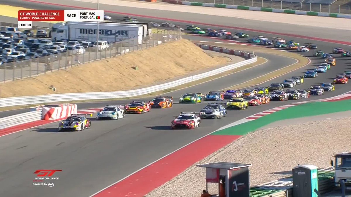 61 GT3 cars are racing at Portimão! 📺 #GTWorld