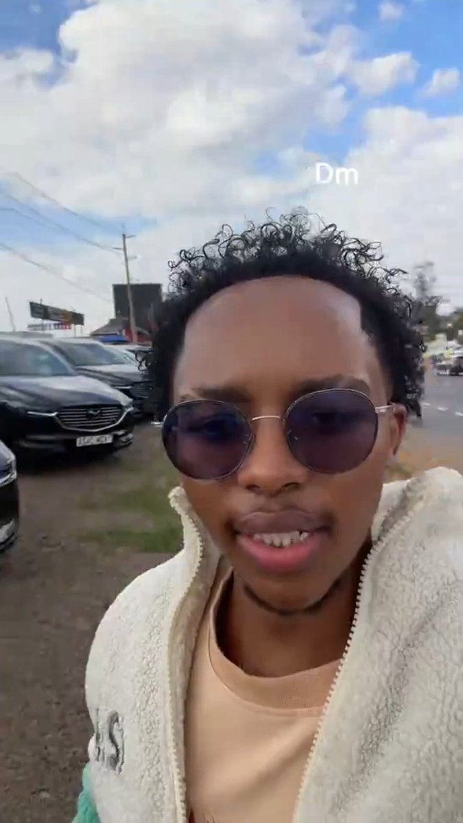 TikToker King Trizian might be crazy and a complete clown, but he is right on this one. Those KE Series plates are ugly as hell. No way I’m buying 11 million Porsche cayenne GTS just to slap KEA plates on it! That series should’ve been skipped or left for Uber and Bolt cars, especially the 650cc tins 😅😅