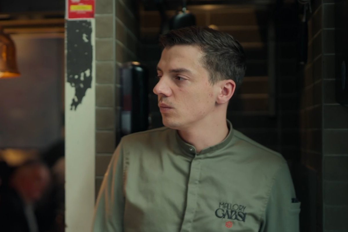 A recipe for disaster. #KnifeEdge: Chasing Michelin Stars — Now Streaming
