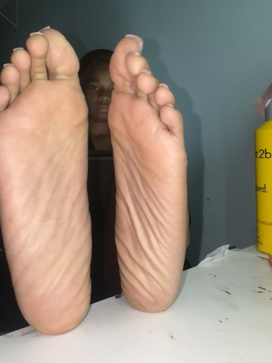 Sniff while I ignore you