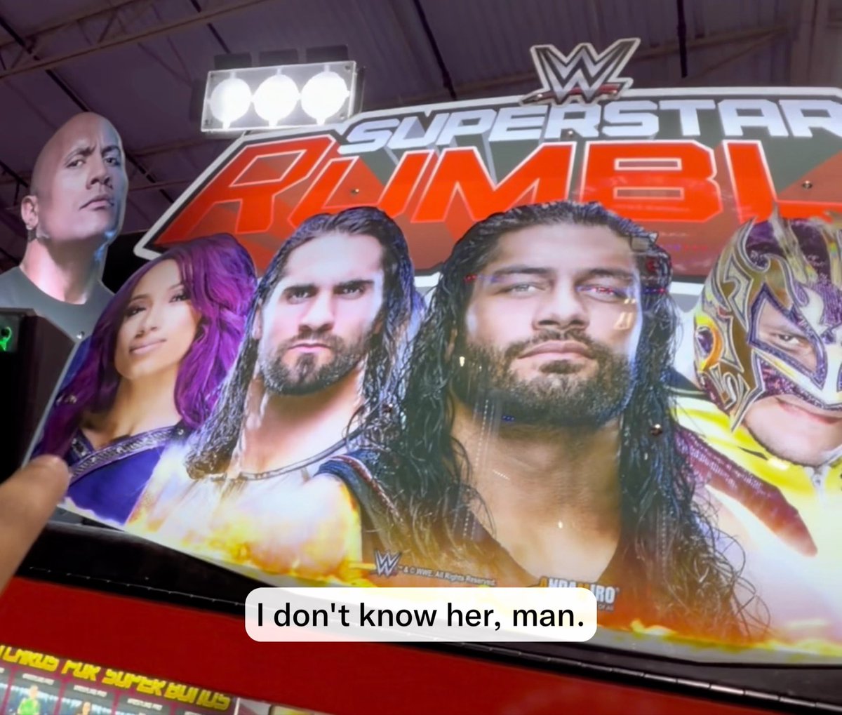 NON WWE FANS TRYING TO GUESS WWE SUPERSTARS IS ABSOLUTELY HILARIOUS 😭 Bro said Ronda Rousey 💀