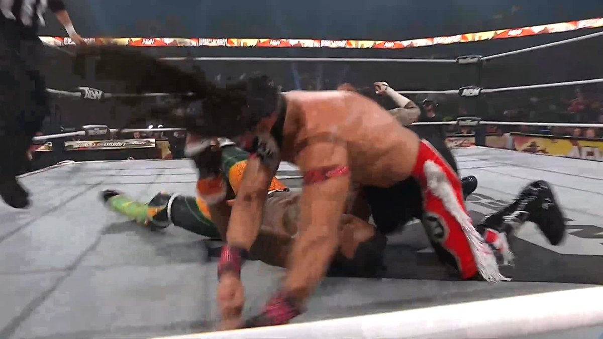 WE'RE ALL TIED UP! 🔥 Bandido🔫🌵, Hangman Adam Page & Big Bad Brody King take the second fall! It's 1-1, and EVERYTHING comes down to the final fall! Watch #AEWWrestleDream LIVE on PPV!