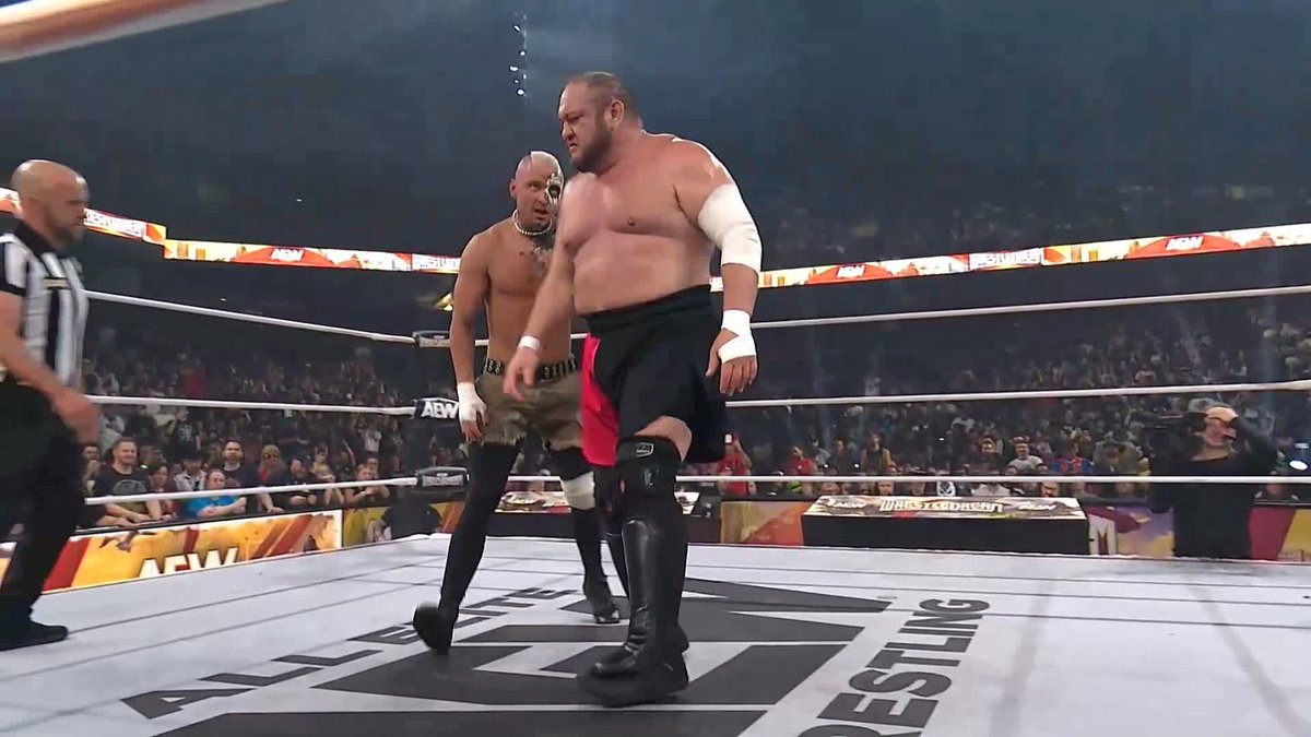 .Samoa Joe puts the first points on the board! 🔥 Watch #AEWWrestleDream LIVE on PPV!