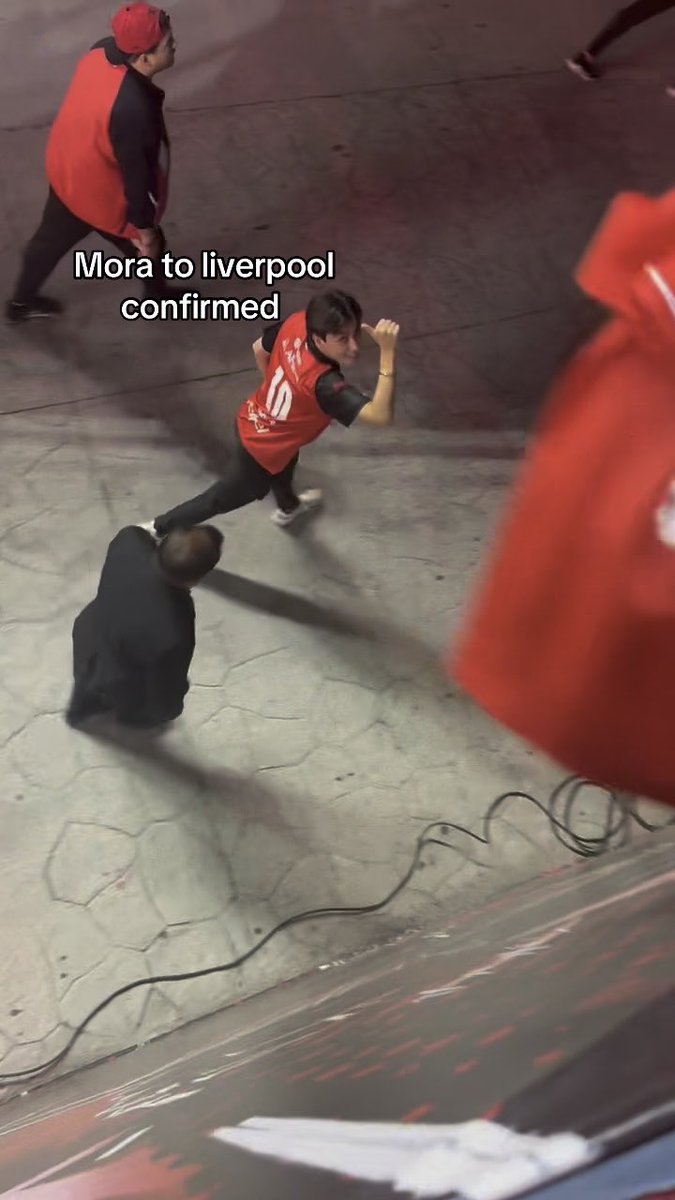 Gilberto Mora? 👀 🇲🇽 ➡️ 🔴 🎥 u/kian_Ala on TikTok