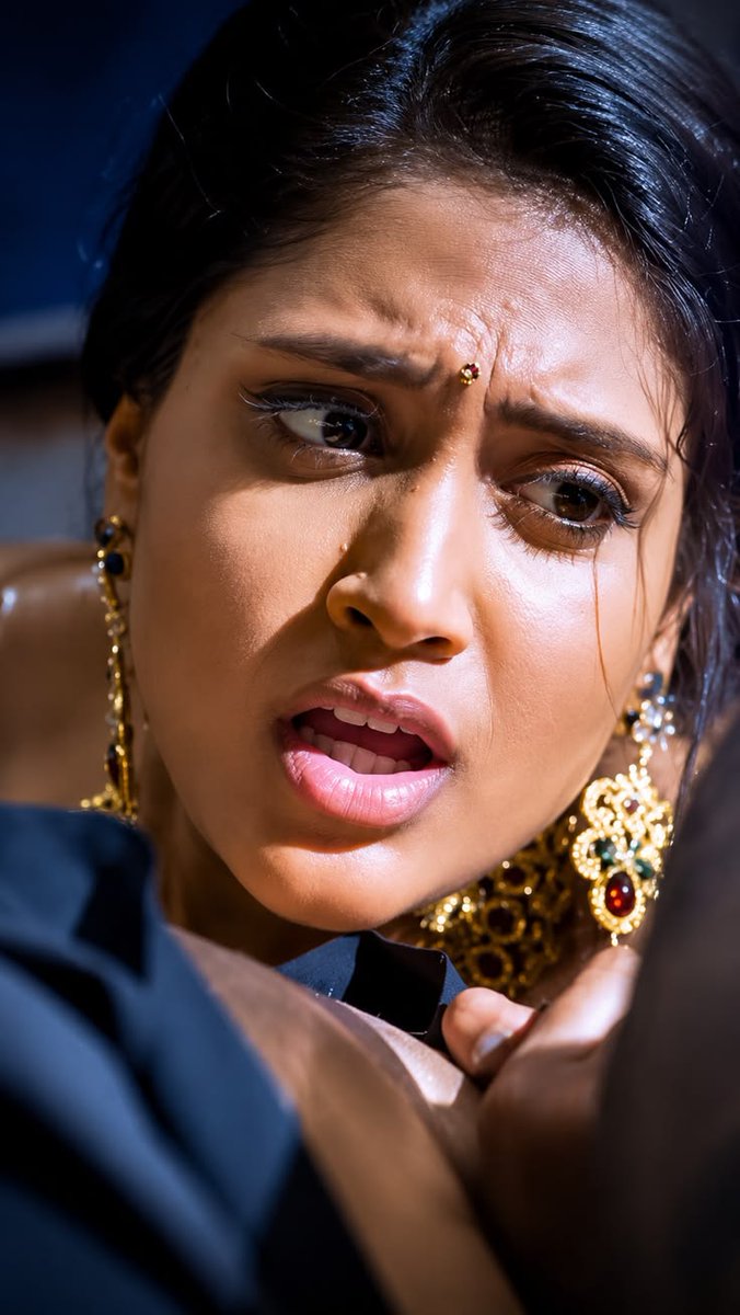 एक दिन बुढ़ापा पूछेगा 👰♀️ जवानी कहाँ बिताई? तुम गर्व से बताना संघर्ष में 🥰👩❤️👨