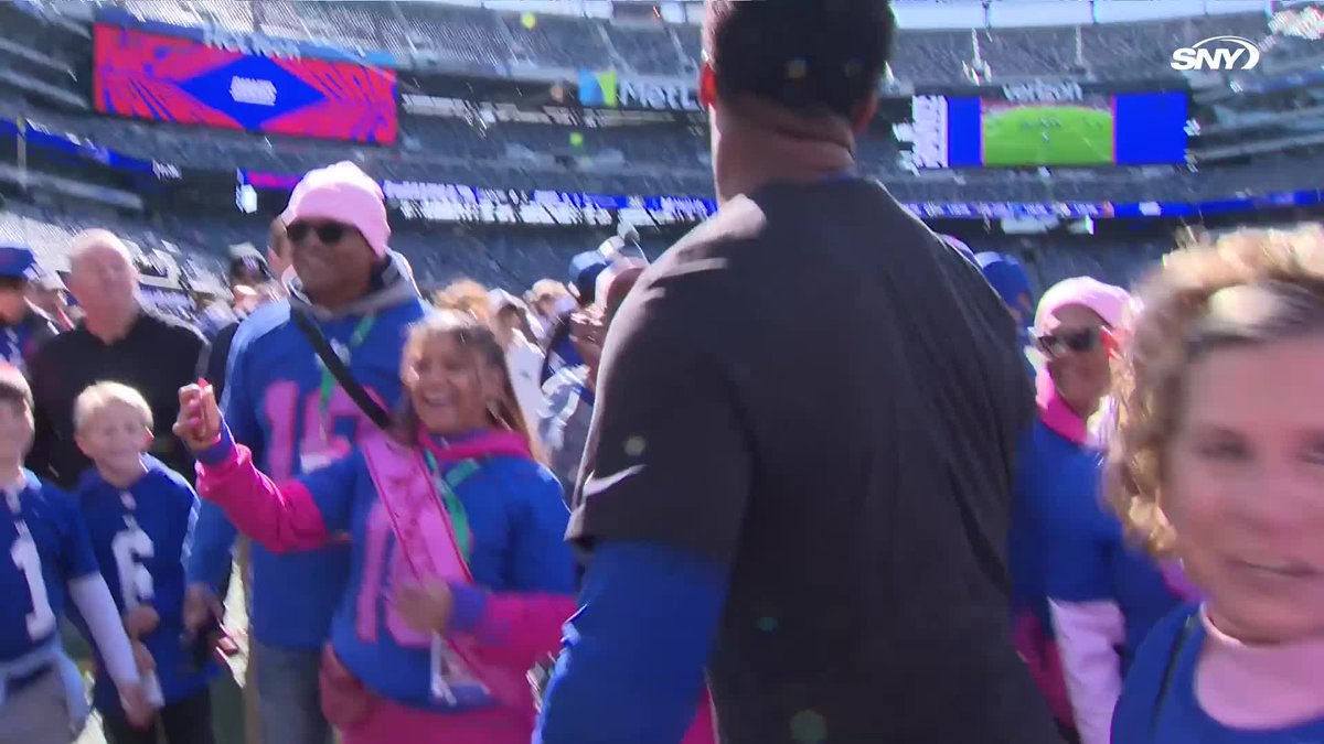 Jameis Winston honors breast cancer awareness month for NFL Crucial Catch 🩷