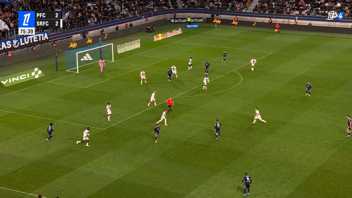 🤯 LE GESTE FOU DE SINAYOKO !!! QUEL MATCH le Paris FC reprend l'avantage ! 👊 #PFCSRFC