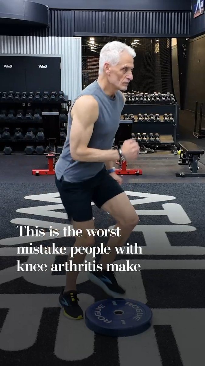 An orthopedic surgeon and a performance coach developed a resistance training routine that protects and strengthens knees by improving the body’s ability to move. Here’s how to do these exercises: