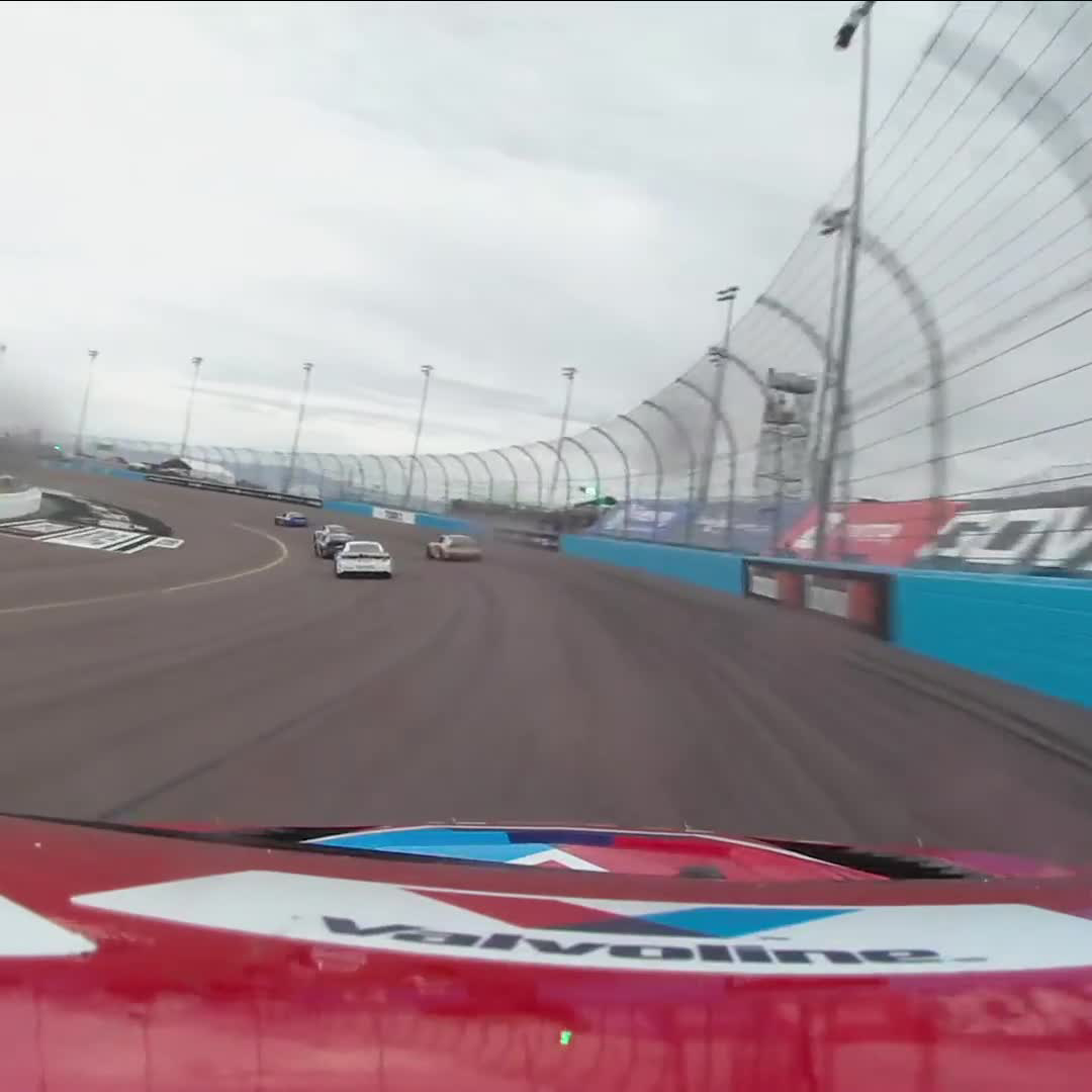An early update on our points leader. Kyle Larson currently runs P18 after starting P22.
