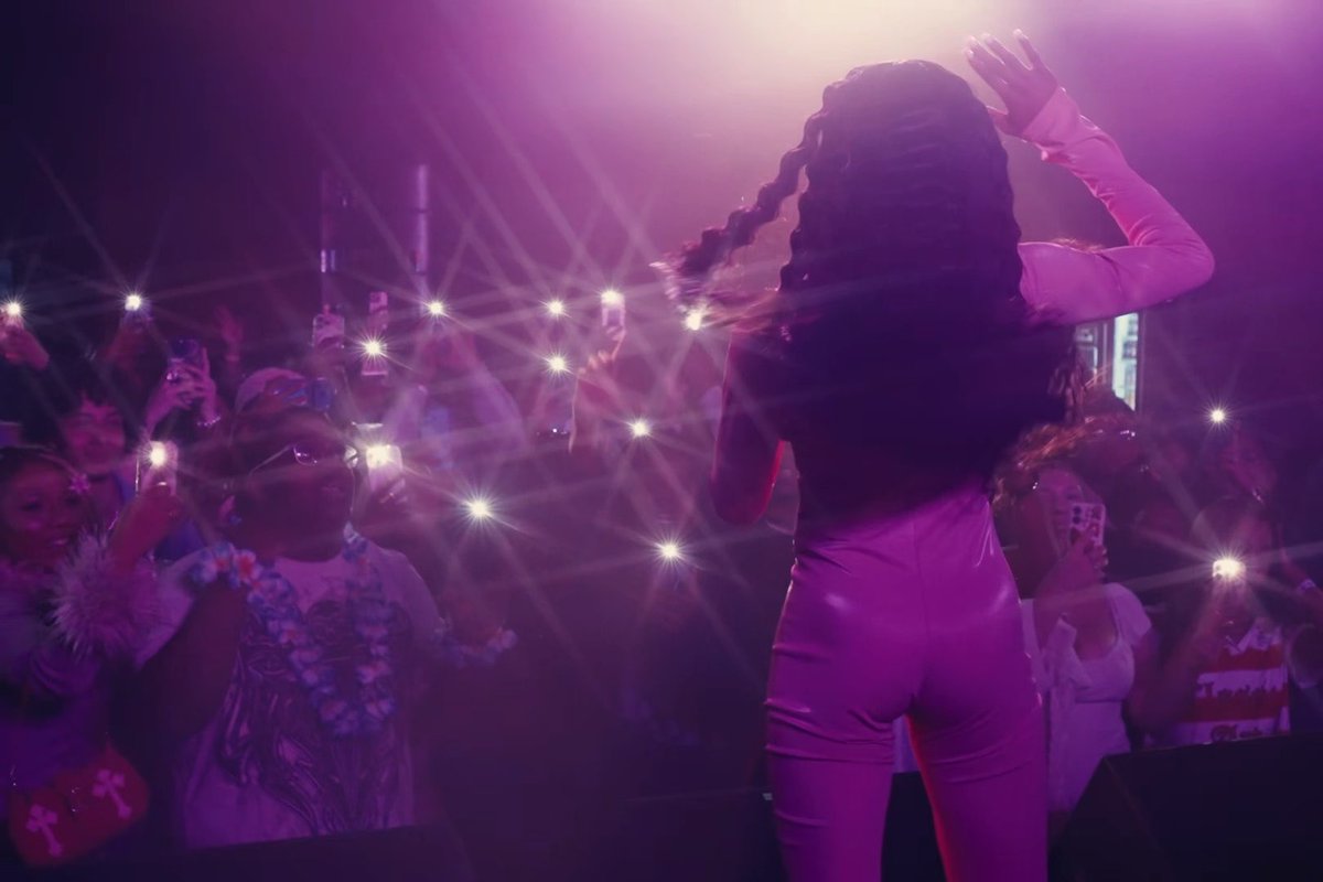 WELCOME 2 BARBIE LAND โ๏ธ๐ฑ๐ฟโโ๏ธ ! THANK YOU TRIMSETTERโS ! REAL LOVE UH OU OUT NOW ON SOUNDCLOUD