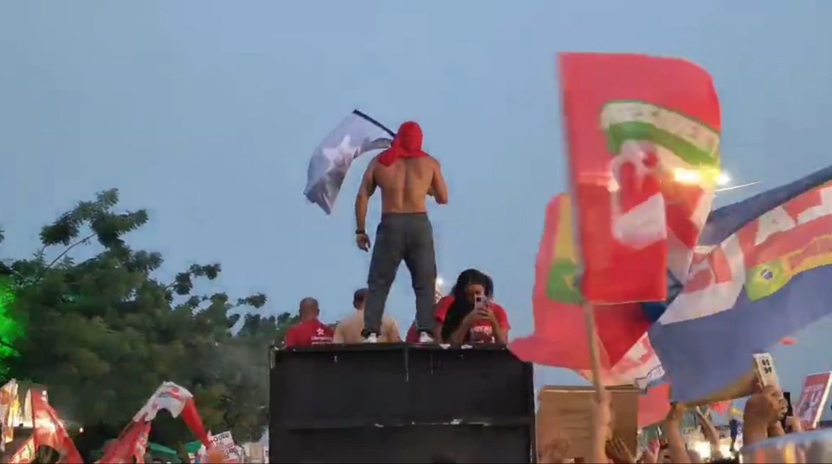 Manaus - 18/10/2026. É Lula 13!