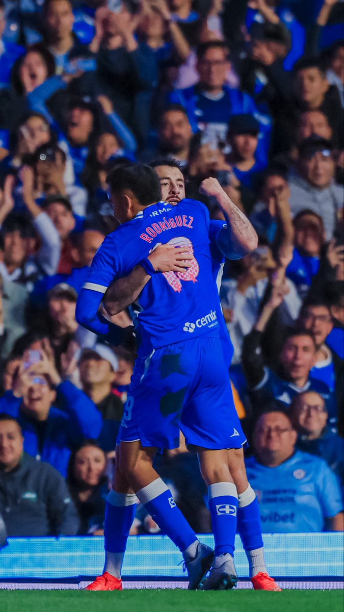 Asistencia de Mozo ➡️ Definición de Charly Así cayó el segundo de La Máquina. 💙