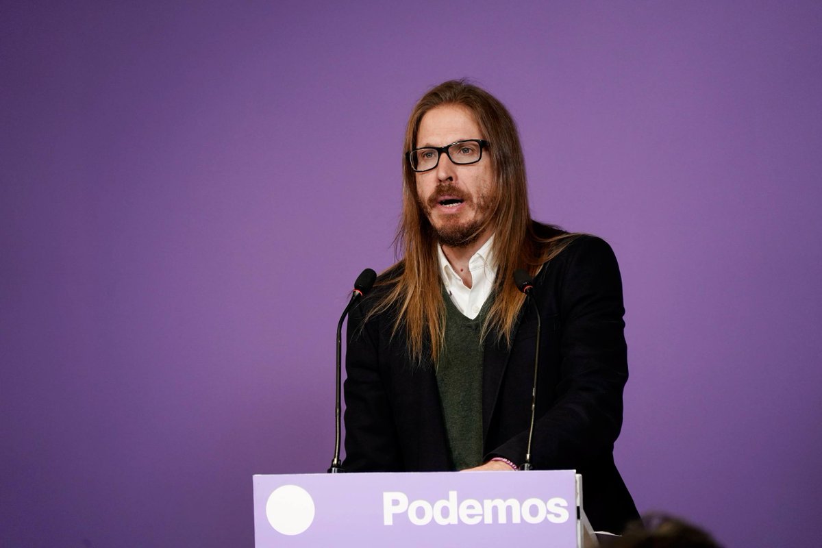 El País Valencià vive nueva jornada preocupante con alerta roja. Todas y todos deben seguir las indicaciones de las autoridades y llevar mucha precaución. Tienen todo nuestro apoyo. 🎥 Pablo Fernández
