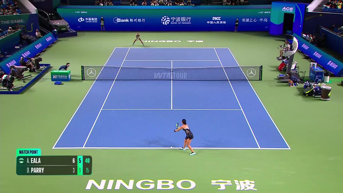 She gets it done ✅ Alexandra Eala defeats Parry 6-3, 6-1 and advances into the Round of 16 in Ningbo! #NingboOpen