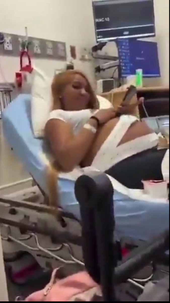It's heartbreaking to watch this video and see what society has come to. Even with her husband right beside her in the hospital, she is still using a phone🤦♂️🤦♂️🤦♂️