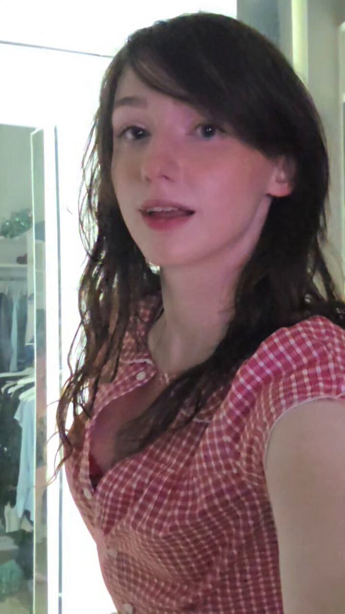 Do I look good, Mr.Armstrong?
