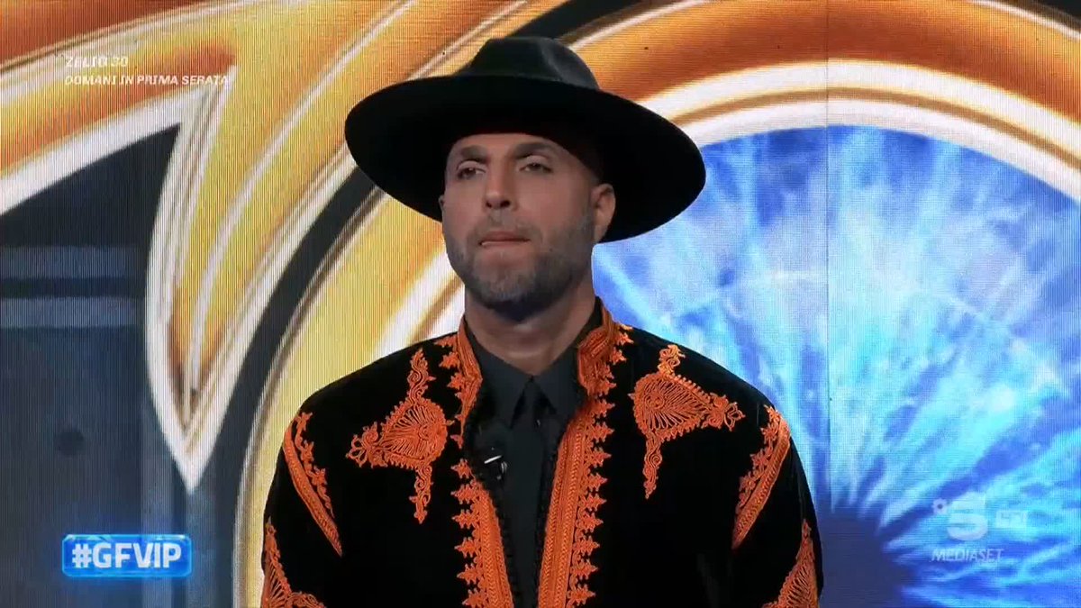 Un altro VIP a salvarsi è Varsi! #GFVIP
