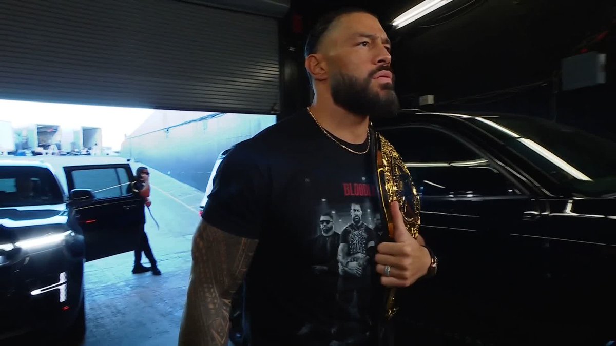 That's one way to piss off the OTC ☝️ Roman Reigns