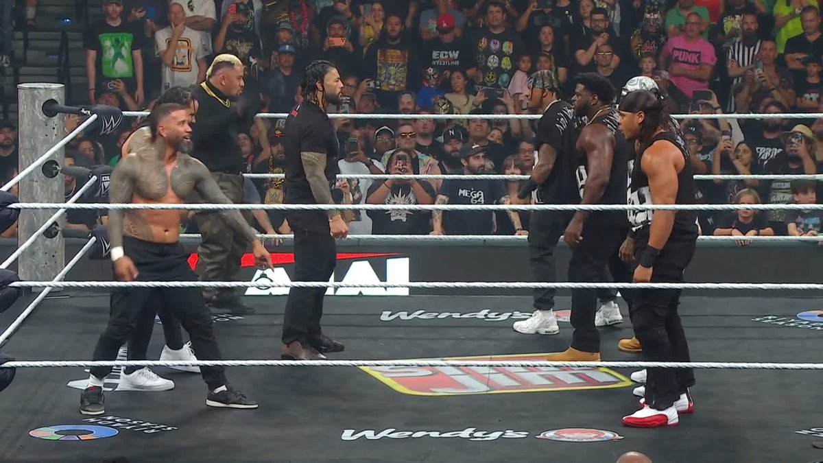 HERE WE GO 👊 The Bloodline and 946 are FINALLY going at it!!