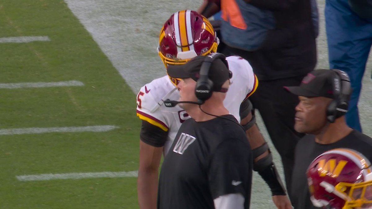 .Pat McAfee and Dan Orlovsky break down the 4th down mistake in the first half from the Commanders. Watch the Field Pass on ESPN2 and the ESPN App 🏈
