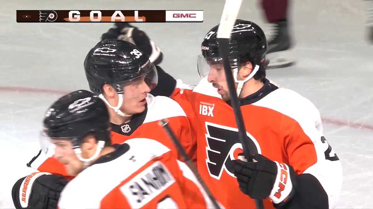 What is Makar doing on this goal 💀
