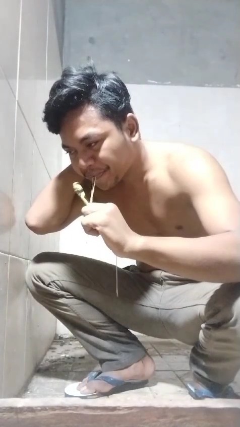 Masuk Angin Man Puker #pukeman #vomit #gagging