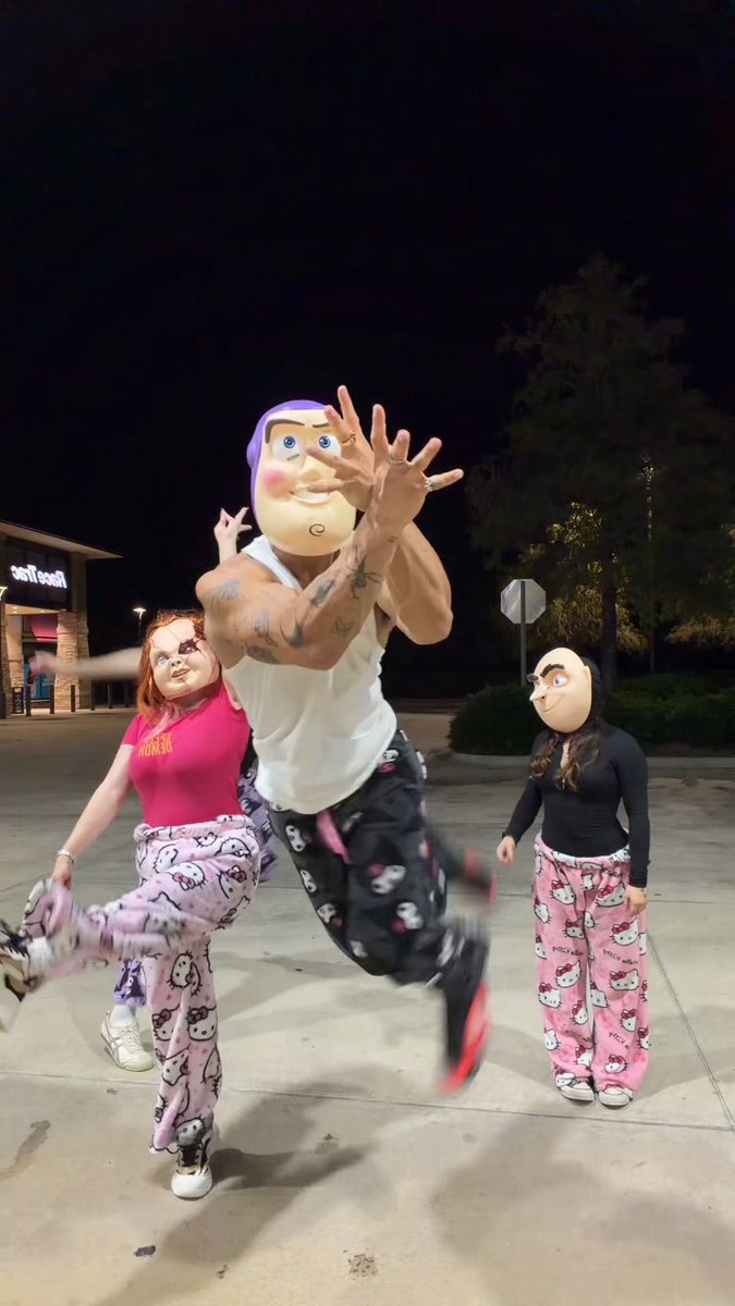 Buzzing all over your face Larping Moto Ari bendymoto